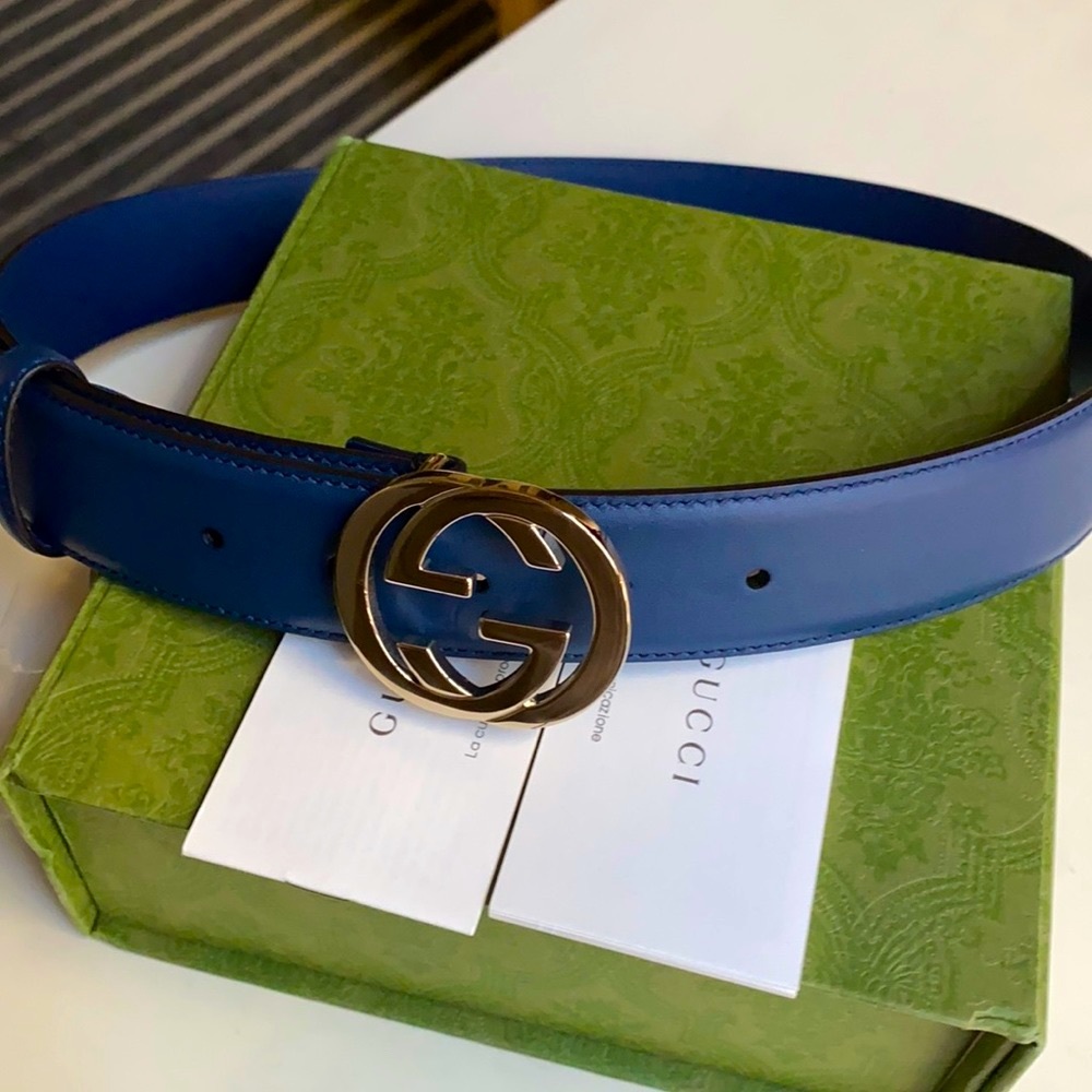 Gucci belt in navy blue